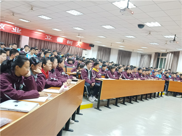 3579bebe2c40428cacb92b7d519567d7.jpg E9EE20CF1A84D81FE8EC4ECA0BBD796F.jpg