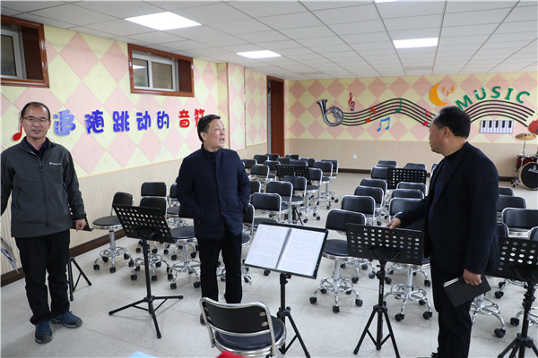 ead37e82c2514d879a1e8bfecc7db915.jpg 6.jpg