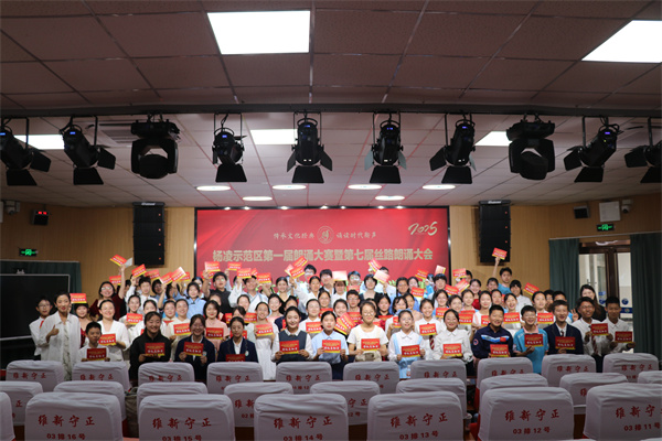 2025年杨凌示范区第一届朗诵大赛暨第七届丝路朗诵大会西北农林科技大学附属中学初赛圆满举行