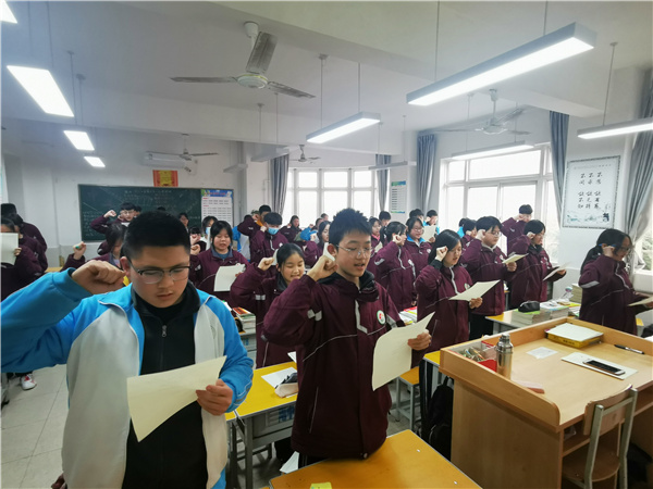 25b55db29fa746f9bee4fb40e2d59db8.jpg