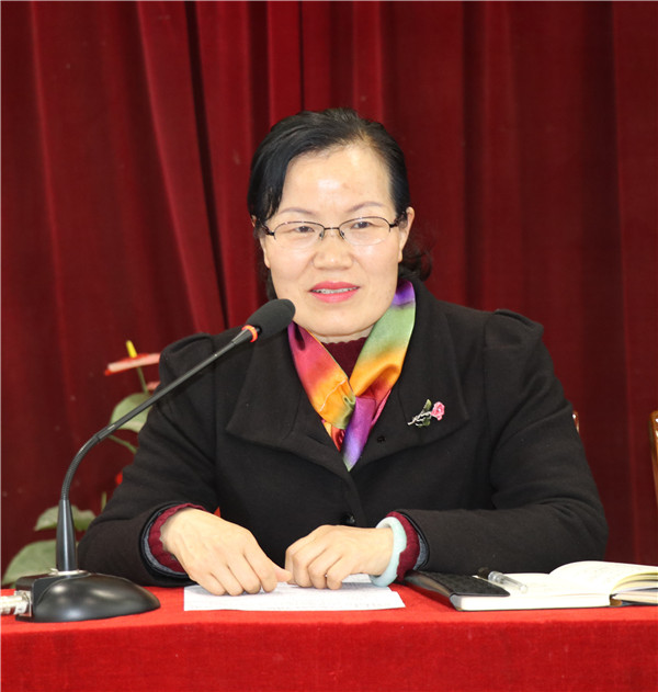 d8560a1f2b3e42b396feb17e5aff8fe0.jpg 3李玉霞主任讲话.jpg