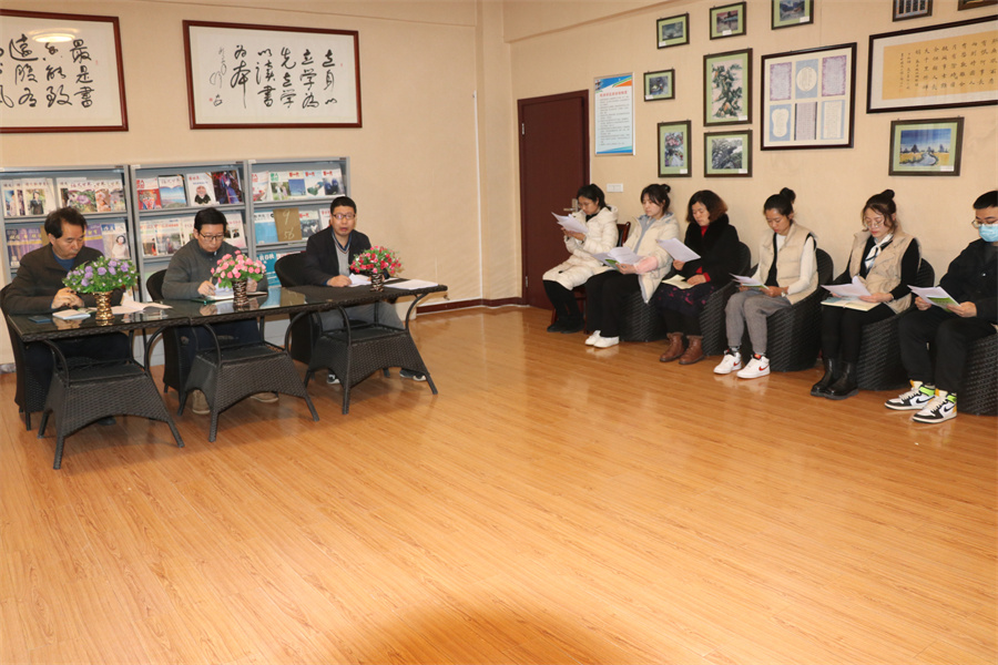 c140fe7ef838430dbbb5669d6018a977.jpg 高一1.JPG