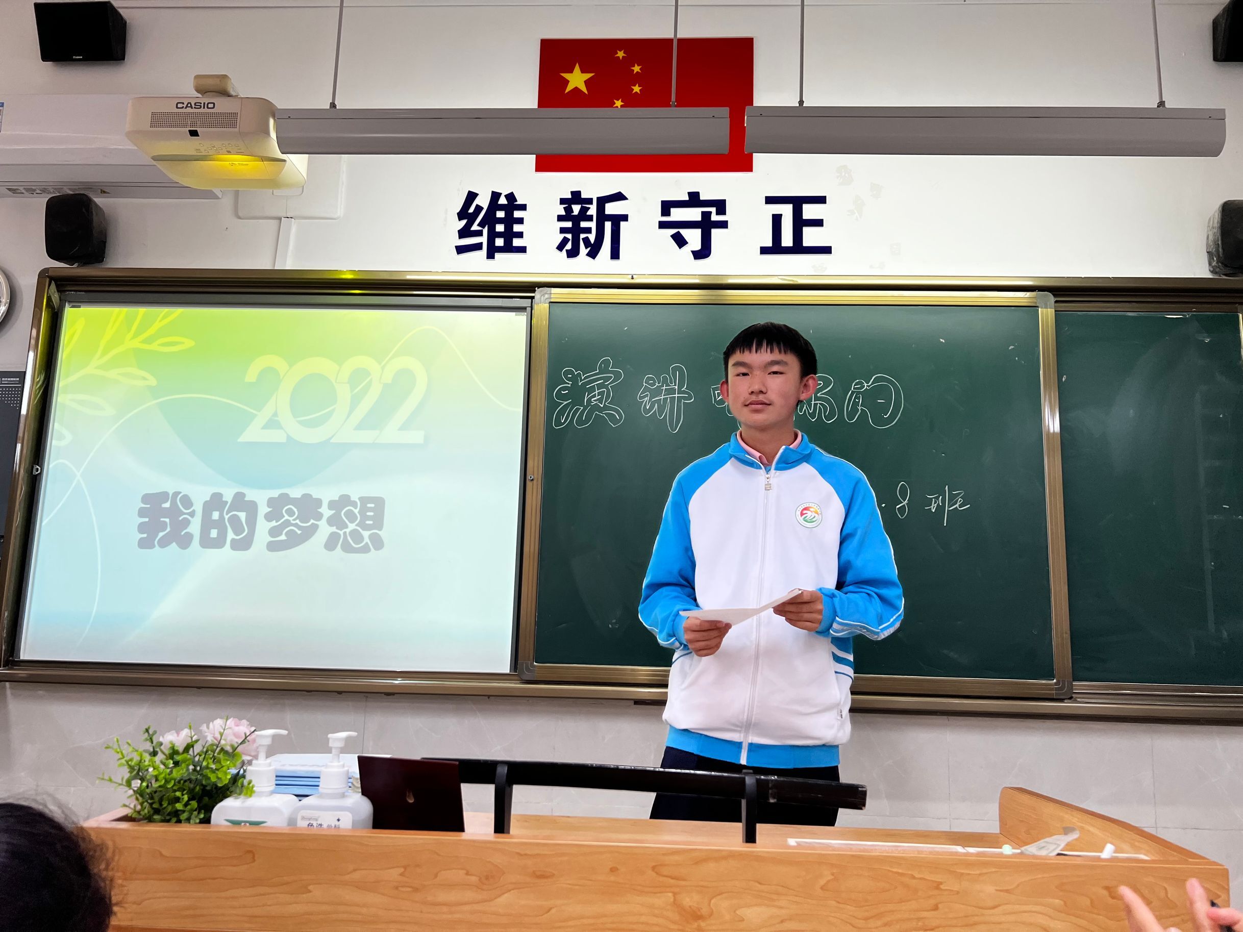 c04581ef693a42108fd9c795163c599f.jpg c04581ef693a42108fd9c795163c599f.jpg